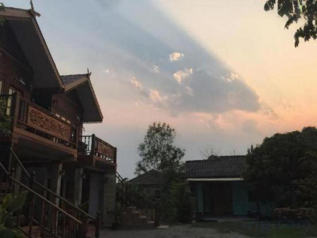 Ruen Lamai Lanna Ban Mae Aep Exterior photo